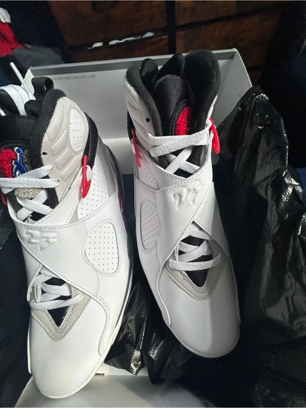 Jordan 8 Bugs Bunny 2025 size 10.5